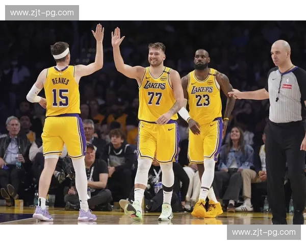 巅峰对决!火箭vs雷霆,4月22日,一场不容错过的篮球盛宴!